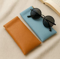 2 pochette da viaggio in pelle